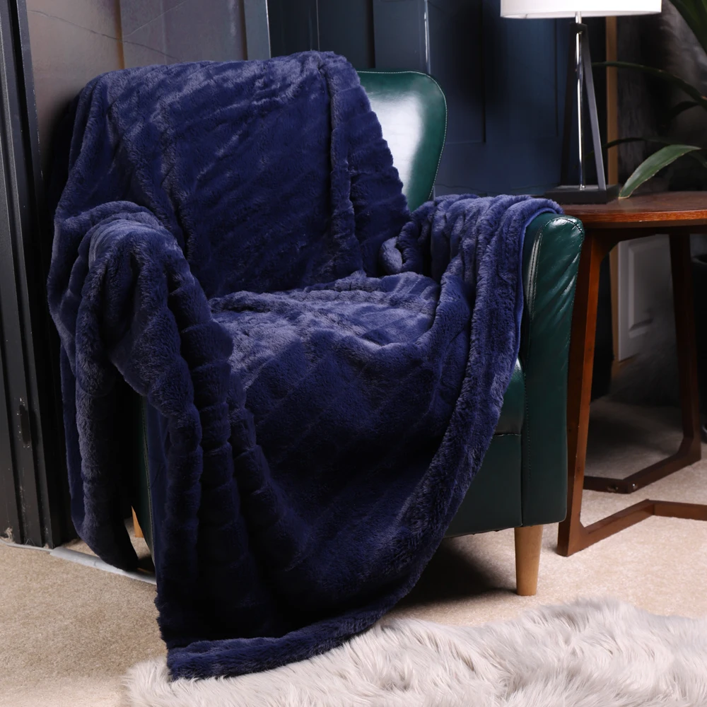 Зимнее роскошное покрывало Battilo из искусственного меха очень мягкое утолщенное