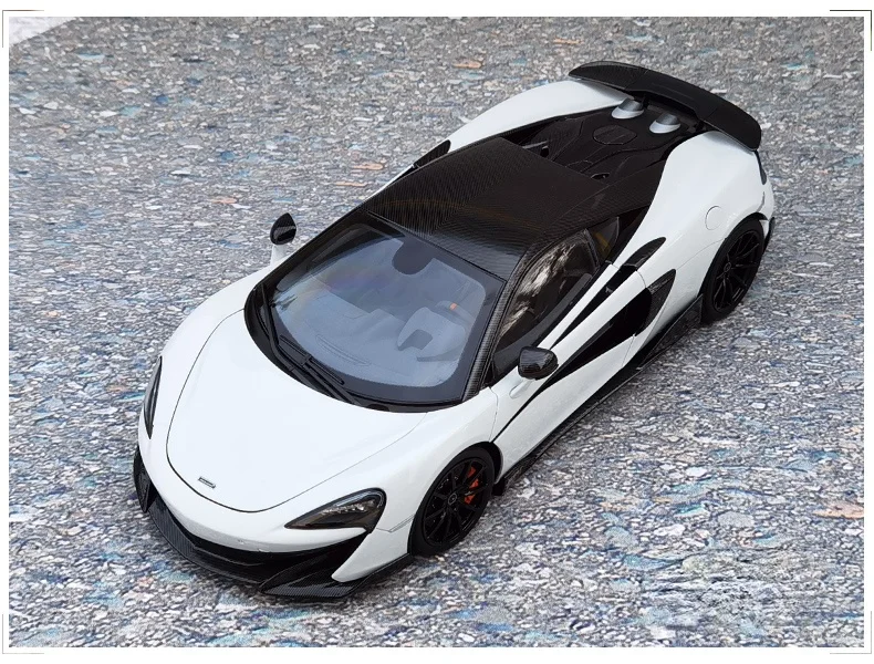 

1/18 LCD Models For Mclaren 600LT Diecast CAR MODEL TOYS Boys Girls Collection White/Blue/Orange Metal,Plastic