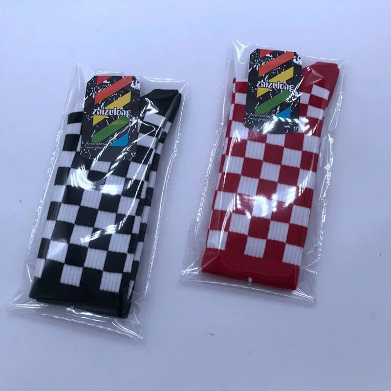 2020 новые модные носки мужские с популярным логотипом в уличном стиле Молодежные