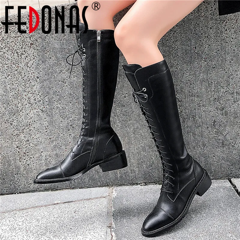 Женские сапоги до колена FEDONAS черные из натуральной кожи в байкерском стиле с