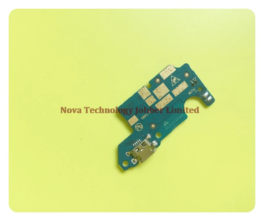 

Wyieno ZTE Blade L7, USB