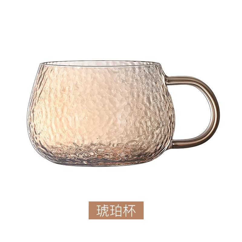 

Kitchen,Dining & Bar