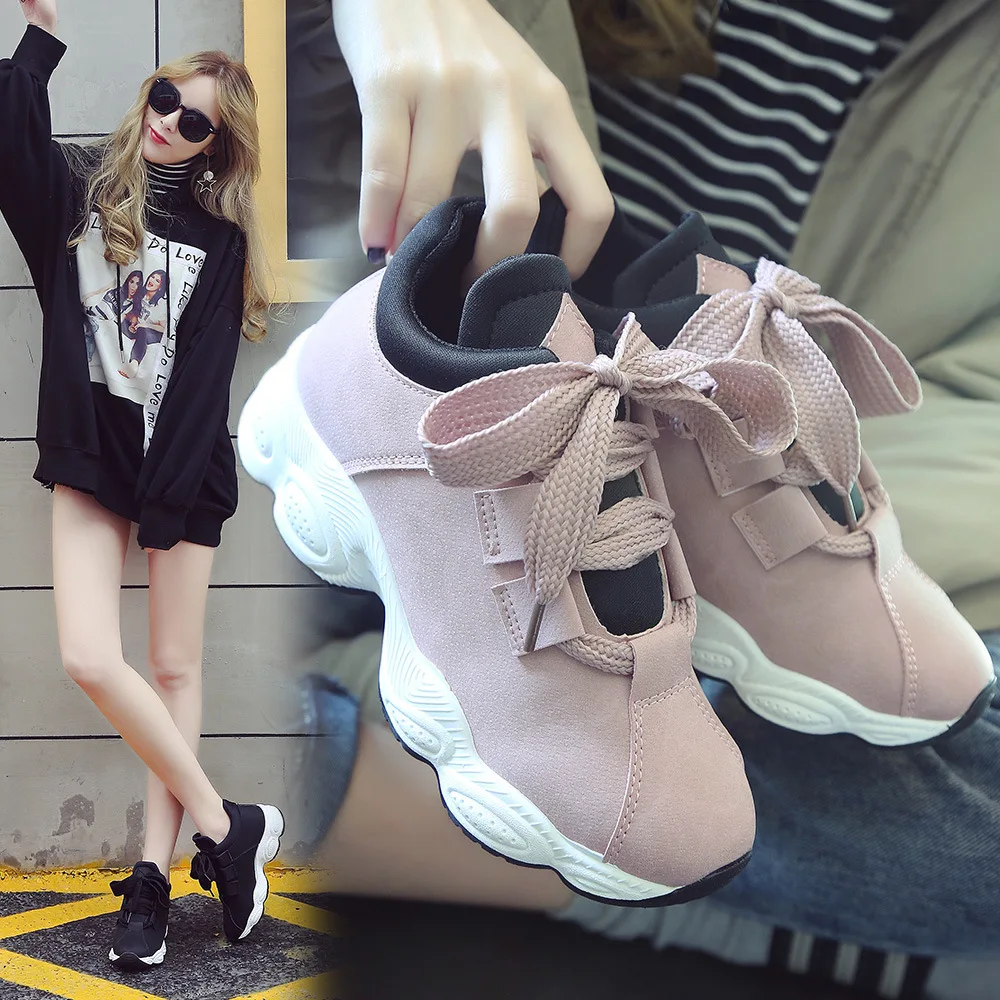 Женские кроссовки на платформе удобные дышащие из искусственной кожи плоской