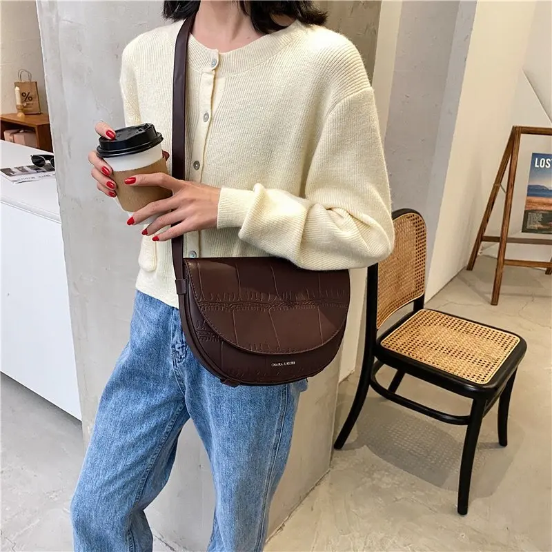 

Crocodile Pattern Crossbody Bags for Women Half Round Messenger Bag Pu Leather Luxury Handbags Lady Bags Designer Shoulder Bag