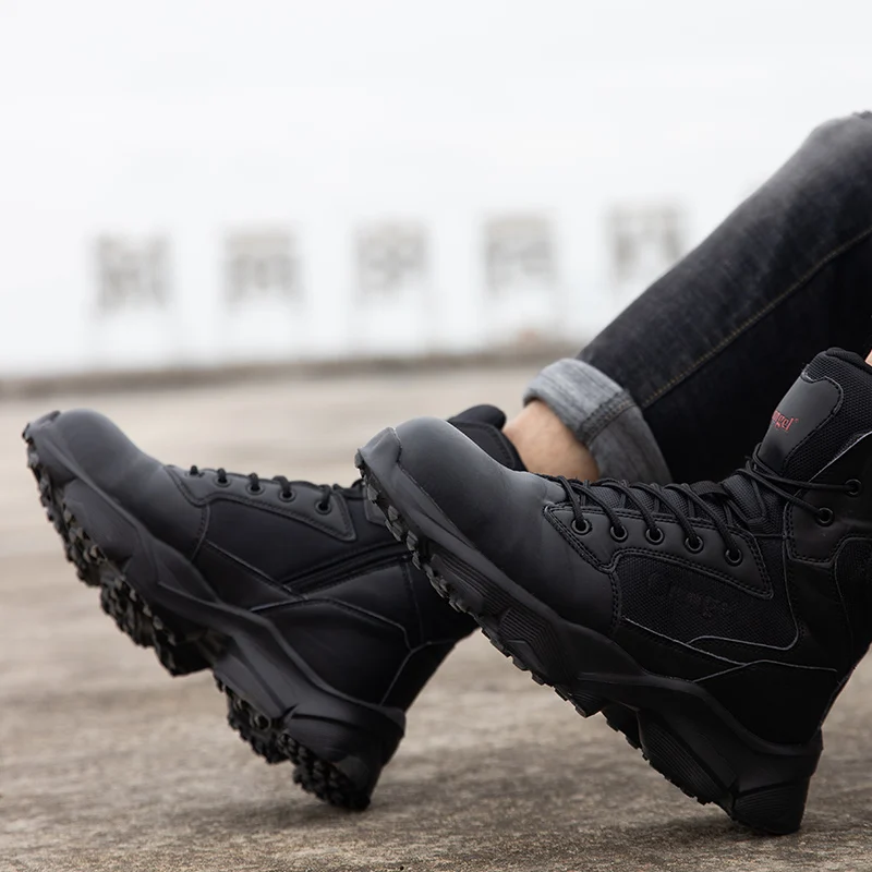 

Men's Shoes