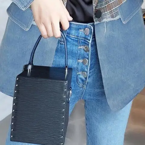 

Elegant Denim Stitching Women 's Short Jacket Plaid Casual Small Suit 2021 Spring and Autumn Women 's Clothing