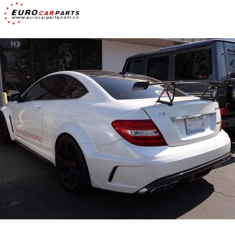 C63 заднее крыло подходит для MB C-class W204 в стиле купе и седана черного цвета спойлер