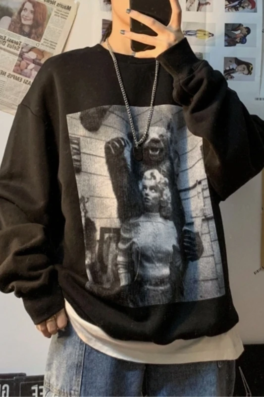 

2020 Spring And Autumn New Youth Pop Print Loose Wild Sweatshirt Fashion Casual Round Neck Pullover Black / Camel M-2XL