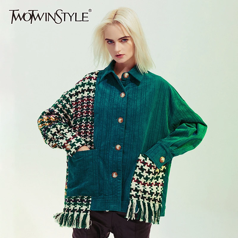 Женская твидовая куртка TWOTWINSTYLE разноцветная Асимметричная с длинными рукавами и