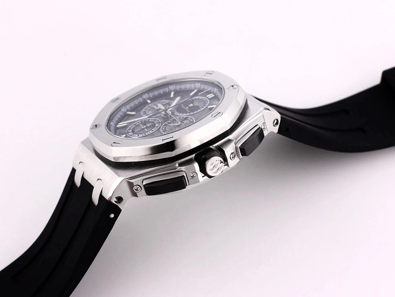 

2020 Luxury Brand New Quartz Chronograph Men Stopwatch Sapphire Crystal Silver Black Blue Rubber Moonphase Skeleton Sport Watch