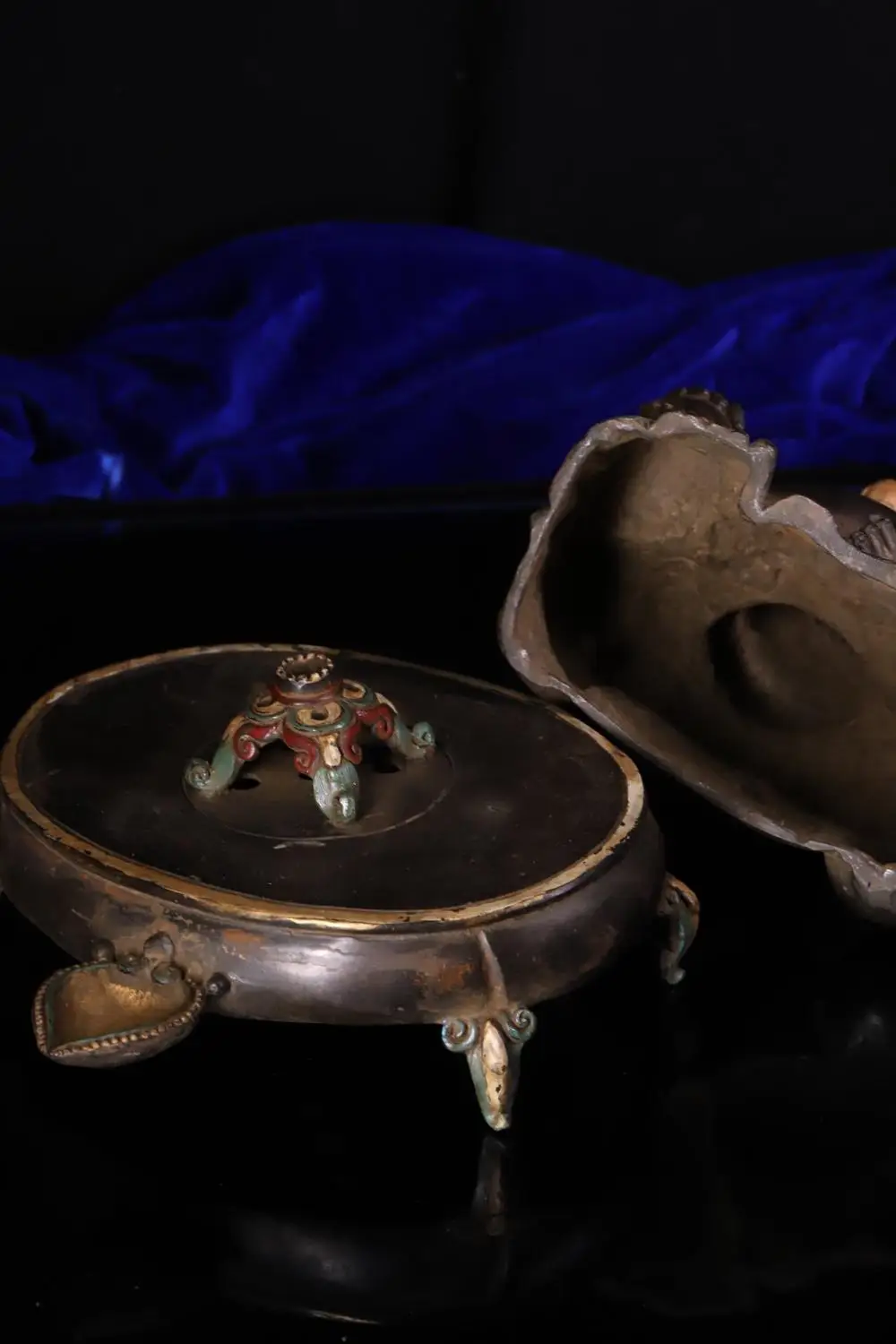 

Tibetan monastery bronze handcrafted tapping chisel engraving color elephant trunk statue of wealth God Buddha statue statue