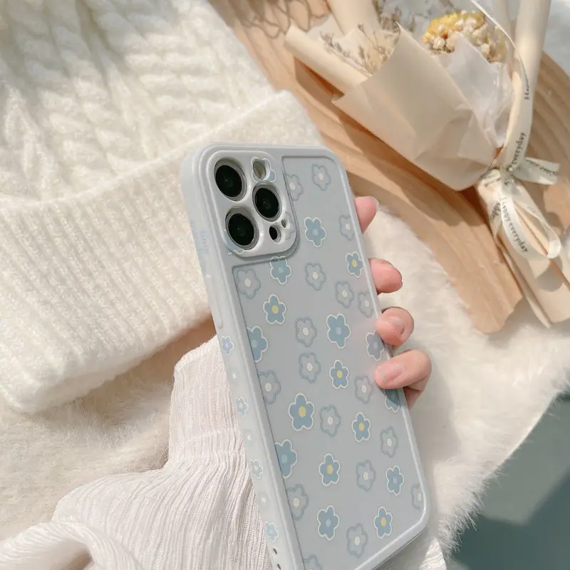 

Cute Flower Case For iPhone X XR XS Max 12 11 Pro Max Soft Silicone Shell For iPhone 7 8 Plus SE 2020 Floral Soft Back Cover