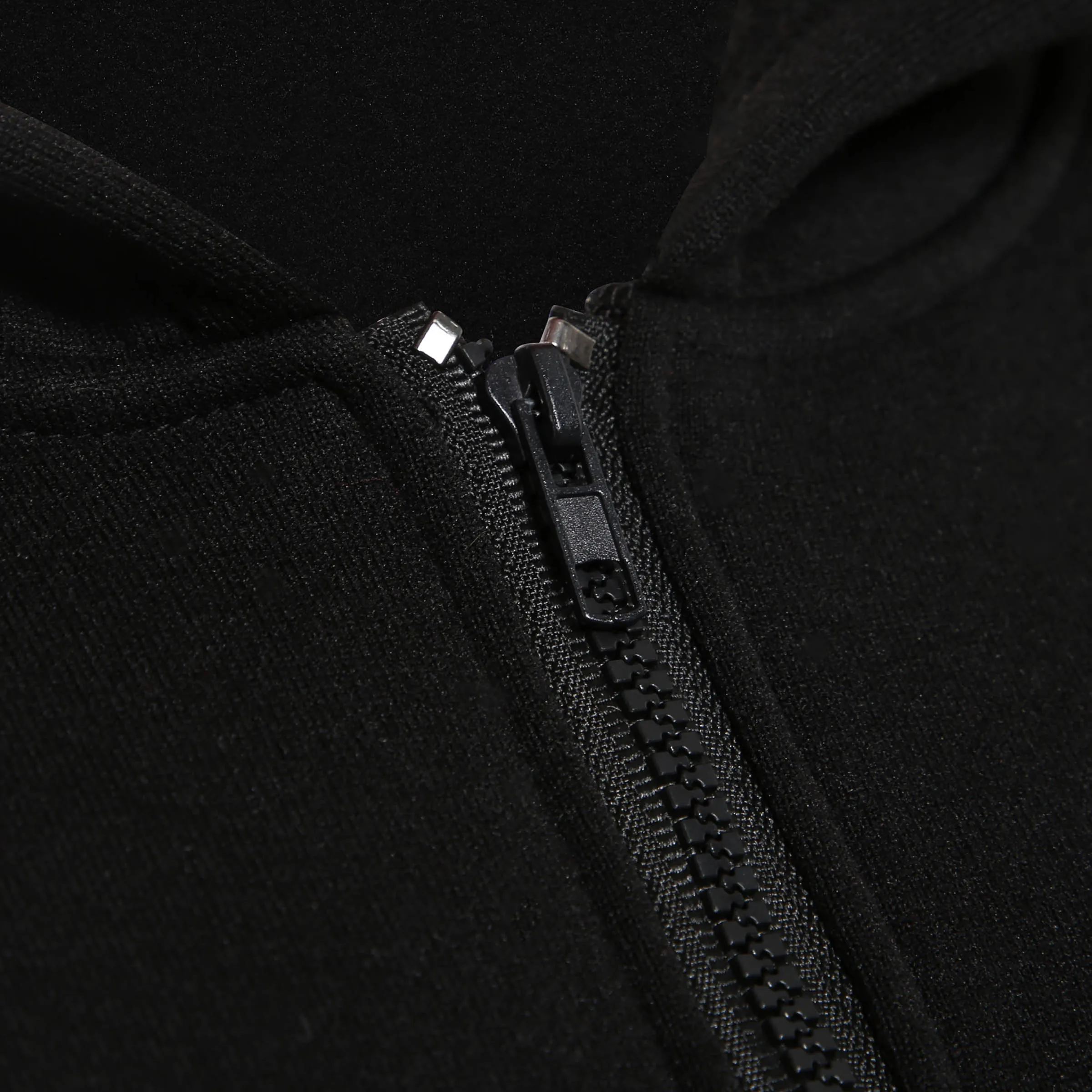 

Gothic Slim Mid Length Hoodies Women Long Sleeves Pocket Hooded Neckline Casual Style Zipper Closure Fall Winter Coats