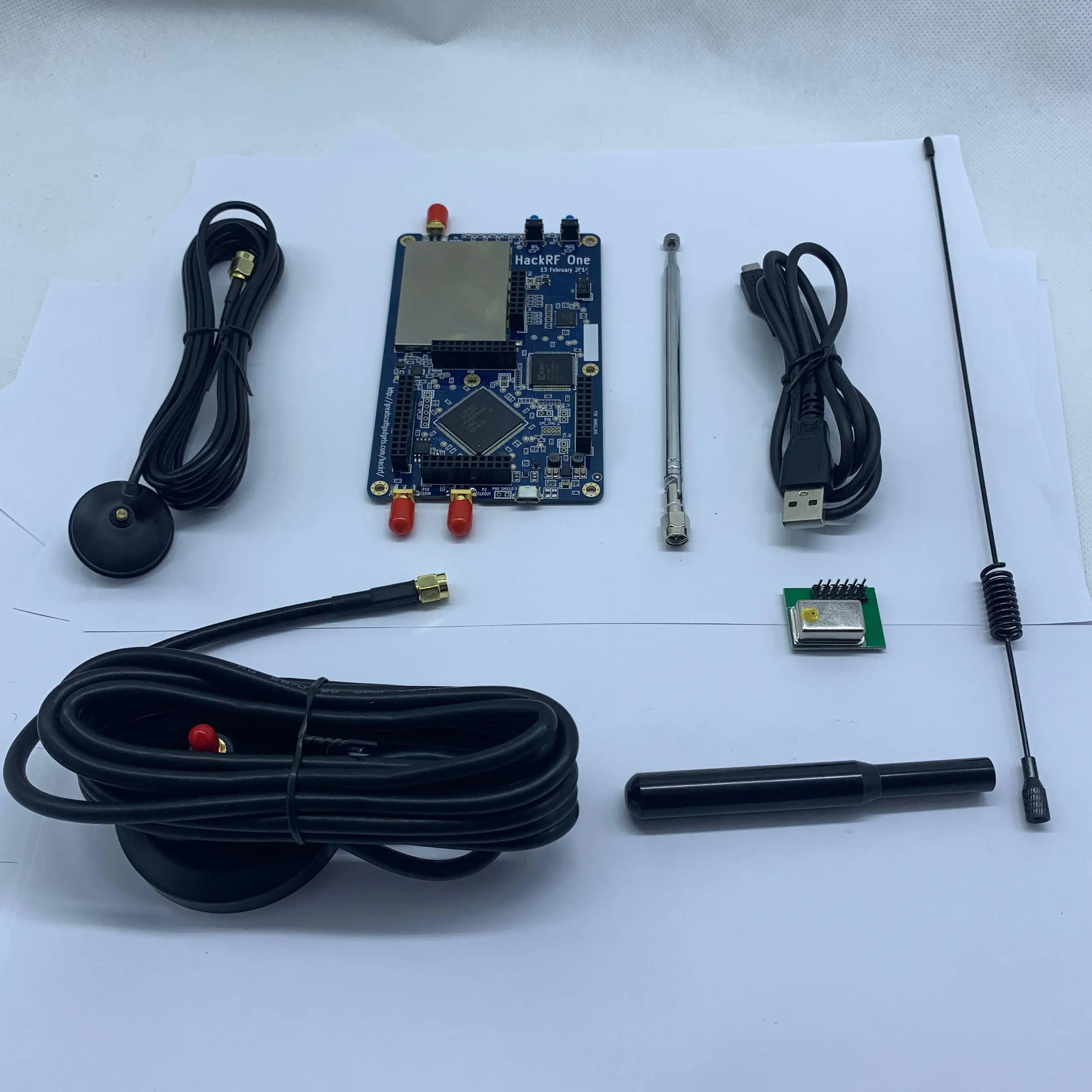 Verkauf HackRF Eine 1MHz Bis 6GHz Radio Plattform Entwicklung Bord Software-Definiert RTL SDR Demoboard Kit Dongle Empfänger Ham Radio - XR-0