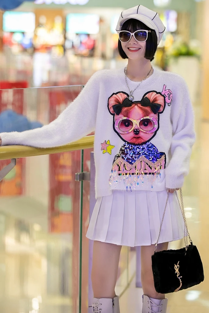 

Women's knitted sweater 2020 autumn and winter thick sequin sweater autumn and winter outer wear sequin sweet loose sweater