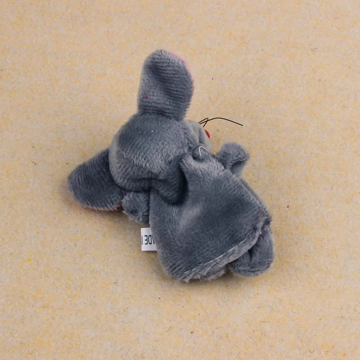 

2pcs Mouse Soft Animal Finger Puppet Baby Infant Kid Toy Plush Toys Peluches Fun Toys For Children QW