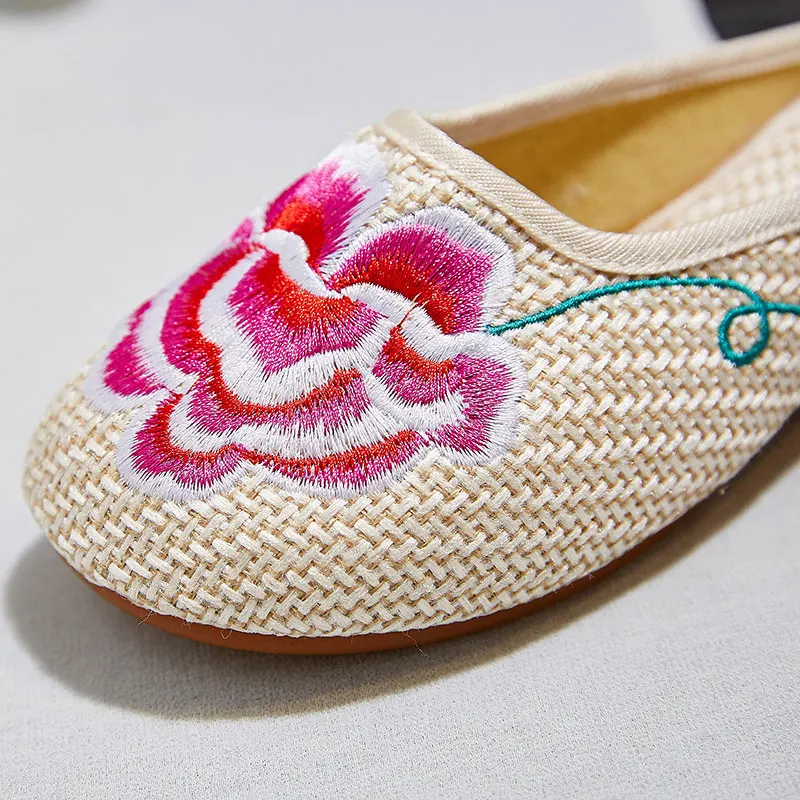 Винтажные женские льняные тапочки Veowalk ручной работы с цветочной вышивкой летние