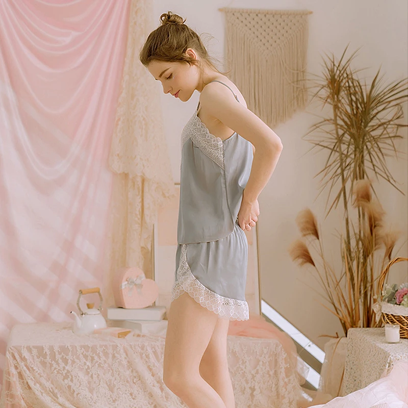 Новинка женские шелковые спагетти топ на бретелях + шорты комплект для сна v