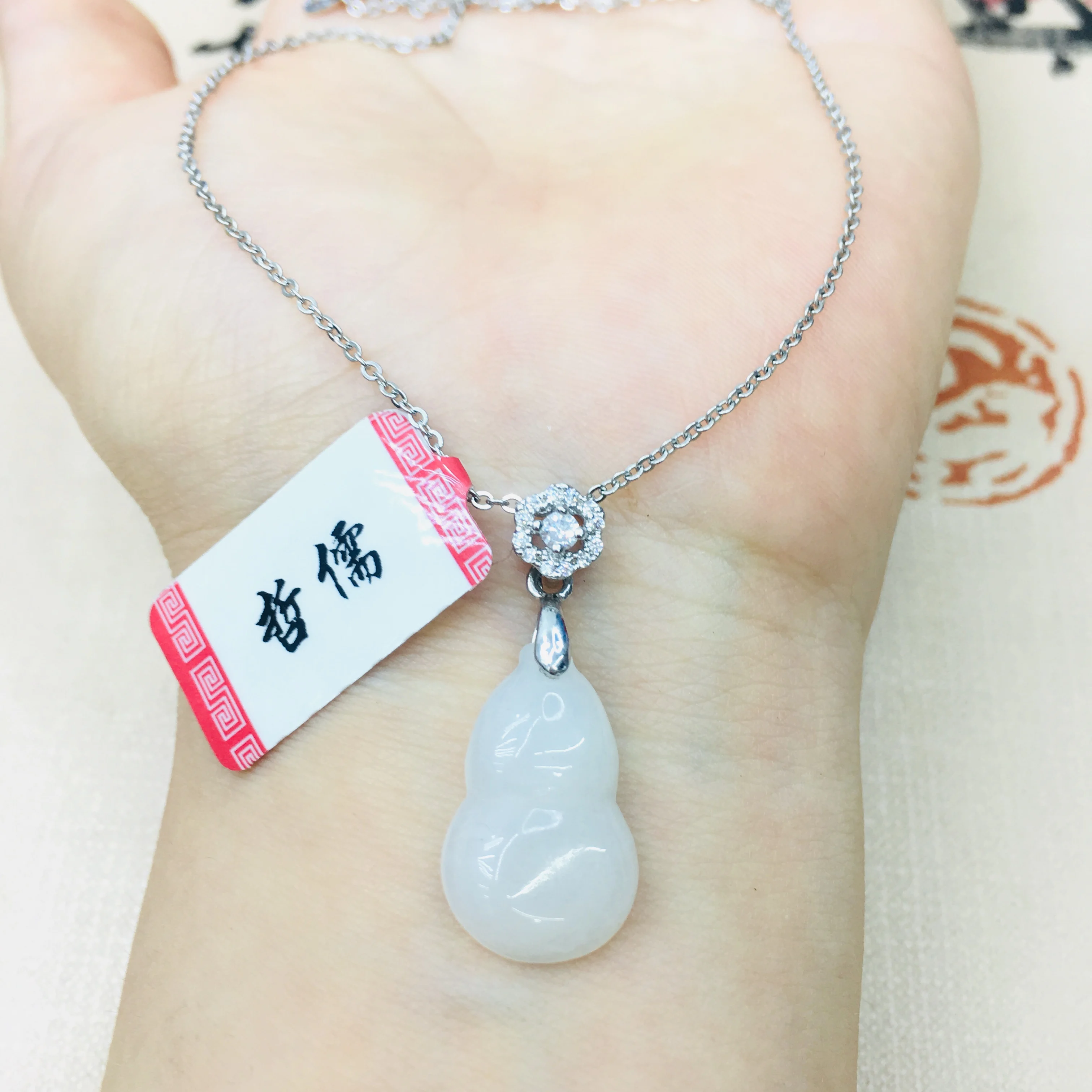 Натуральный бирманский Изумрудный нефрит гравировка ледяная Тыква кулон с 925