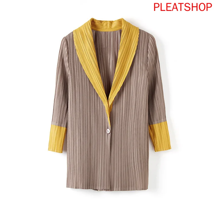 

Lapel Collar Coat Female Short Miyake Contrast Cardigan Korean Temperament Folds Set Two Piece Set Ensemble Femme Trouser Suit