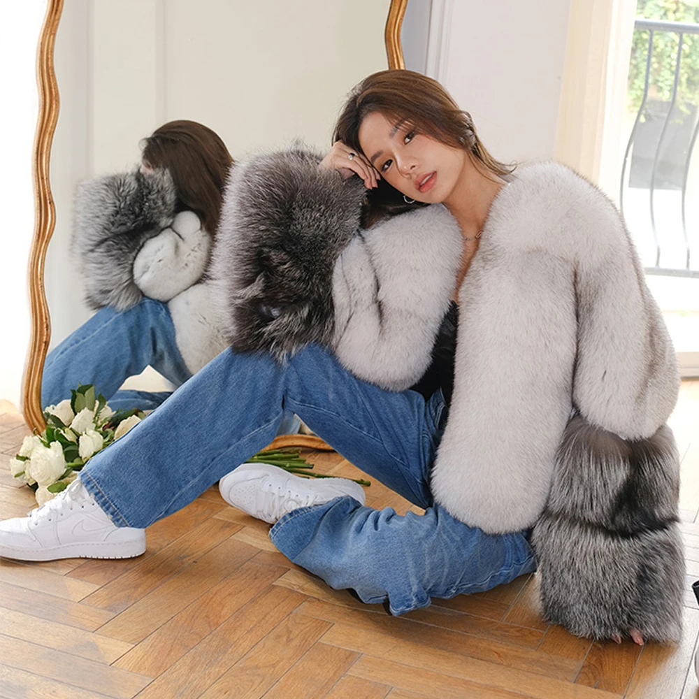 Woman Fashion Short Natural Fox Fur Jacket V-neck Luxury Women Real Fox Fur Coats Female Casual Winter Trendy Thick Fur Overcoat