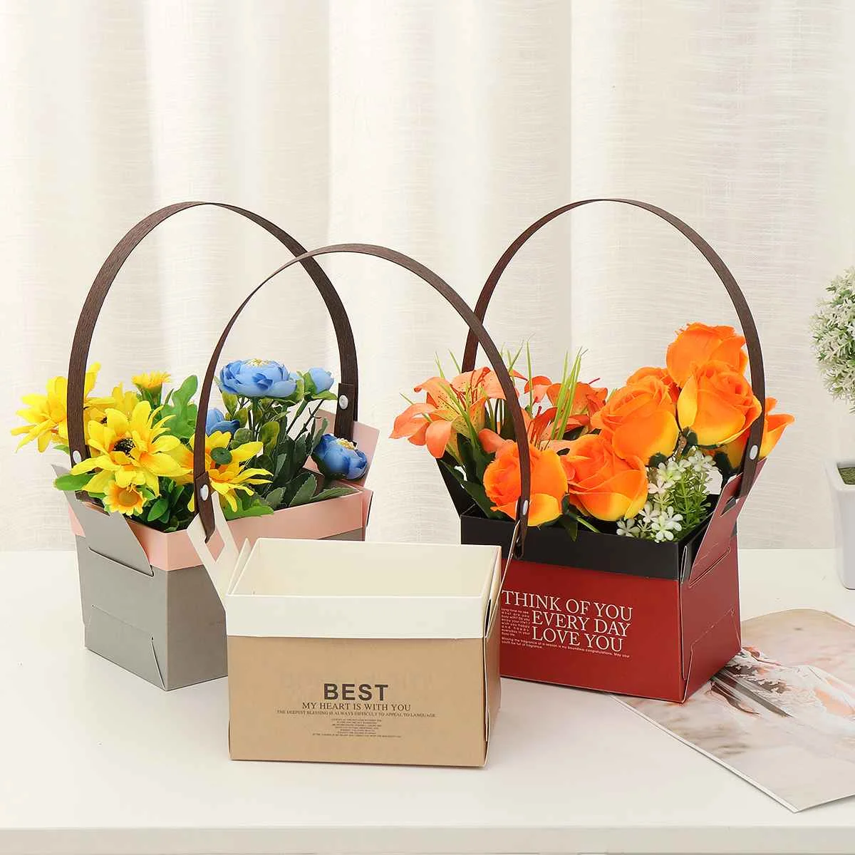 

10Pcs/Set Kraft Paper Bag Flower Box Handbag Double Sided Bouquet Florist Gift Bags Valentine's Day Rose Boxes Party Decoration