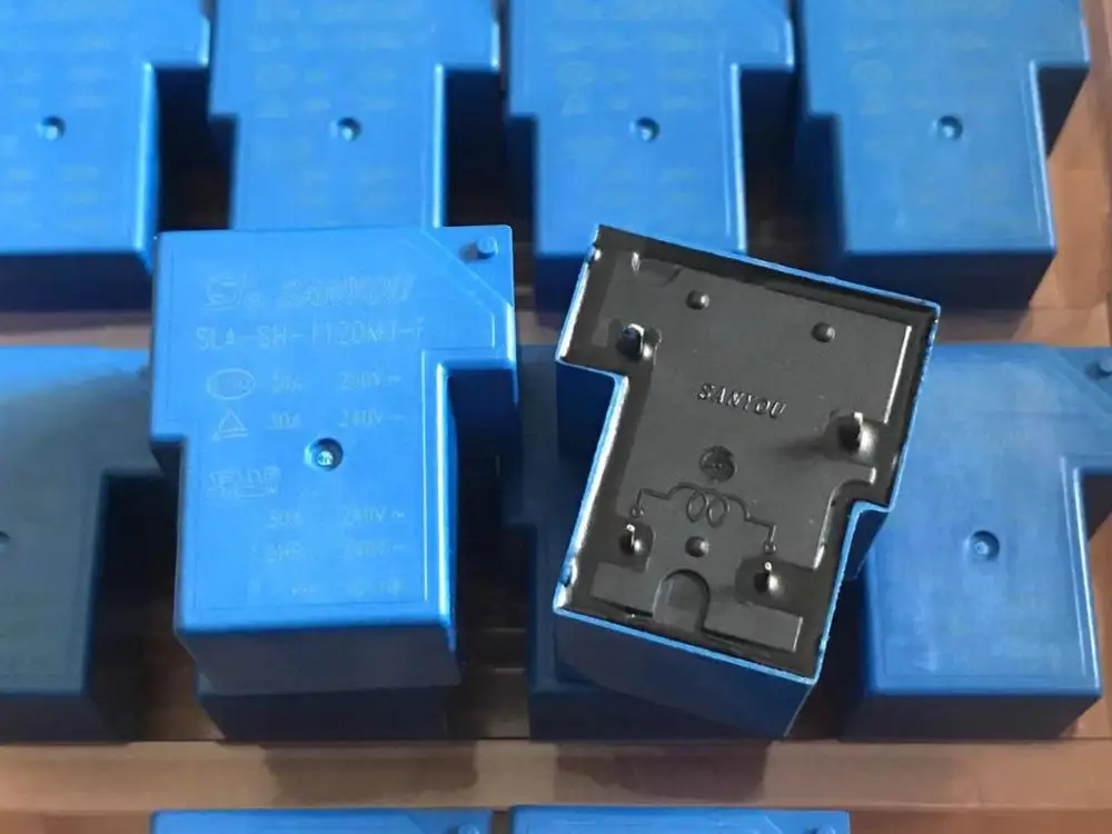 Силовой реле SLA-18VDC-SL-C, SLA-S-112DMJ, SLA-SH-112DMJ, SLA-S-112D, 30А, 250В переменного тока, 5/4 контакта включены.