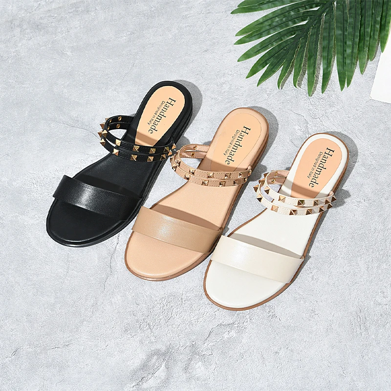 

QZYERAI Summer New Arrival Women Sandals Fashion Genuine Leather Women's Shoes Outdoor The Rivet Cowhide Sandals Slippers