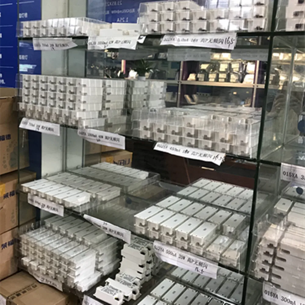 Светодиодный трансформатор LiFud LF-GIRxxxYM LF-GIRxxxYS вход 220-240 В выход мА | Освещение
