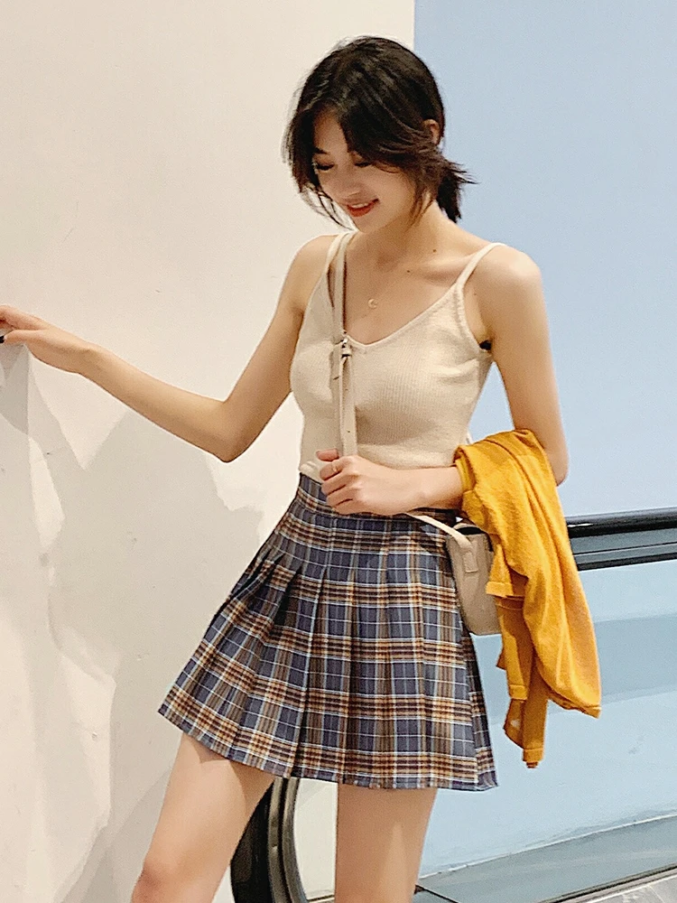 

Harajuku Women Pleated Skirt High Waist Female Plaid Mini Skirts Preppy Style Ladies Girls Dance Skirt Fashion Chic Woman Skirts