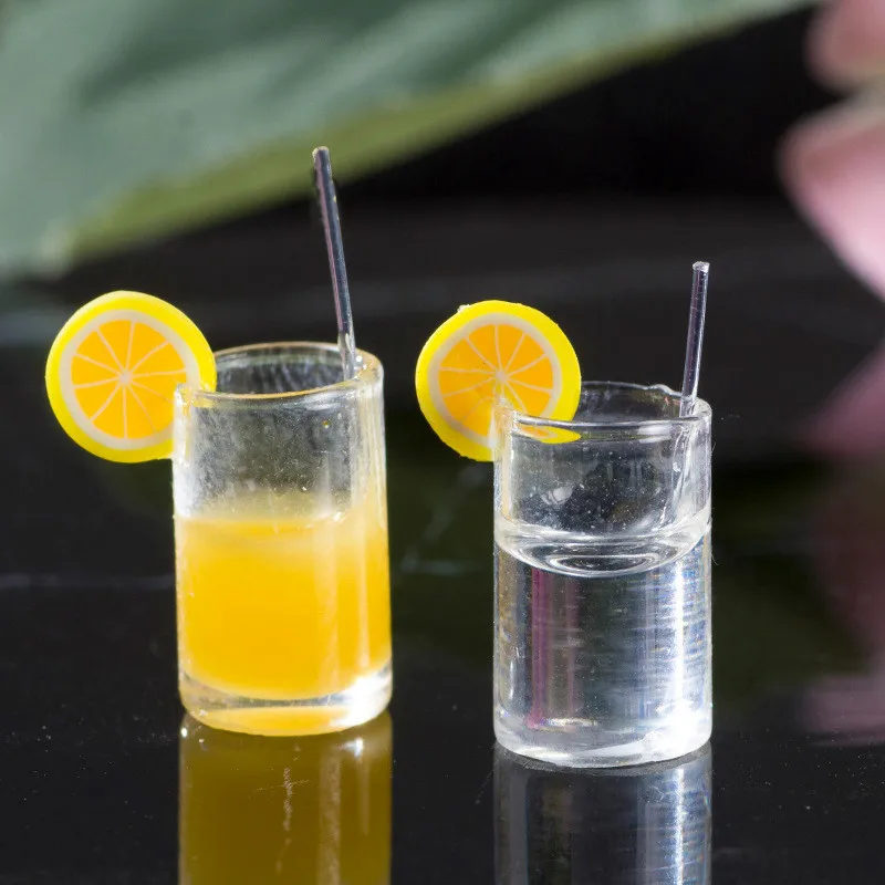 

1:12 Resin Dollhouse Mini Lemon Water Cup Miniature Dollhouse Accessories Toy Decoration Gifts Furniture Doll House Drink Model