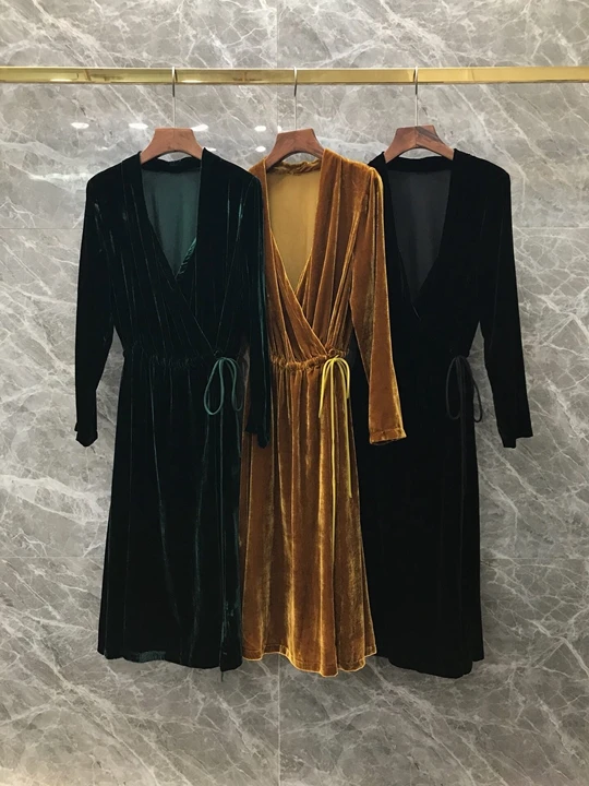 Early Autumn New Female V-neck Velvet Pure Side Lace with Received Waist Long Sleeve Dress 817
