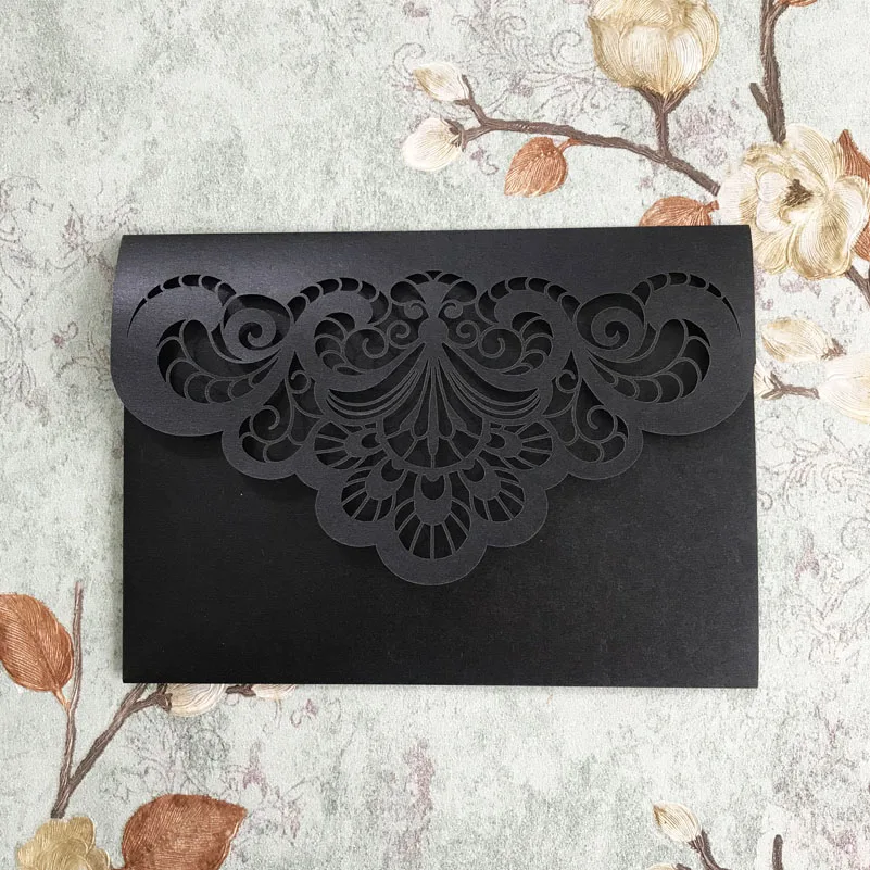 

20pcs / lot Hollow Out Wedding Invitation Card Tri-folding Christing Birthday Party Ceremony Blessing Luxury Exquisite Card