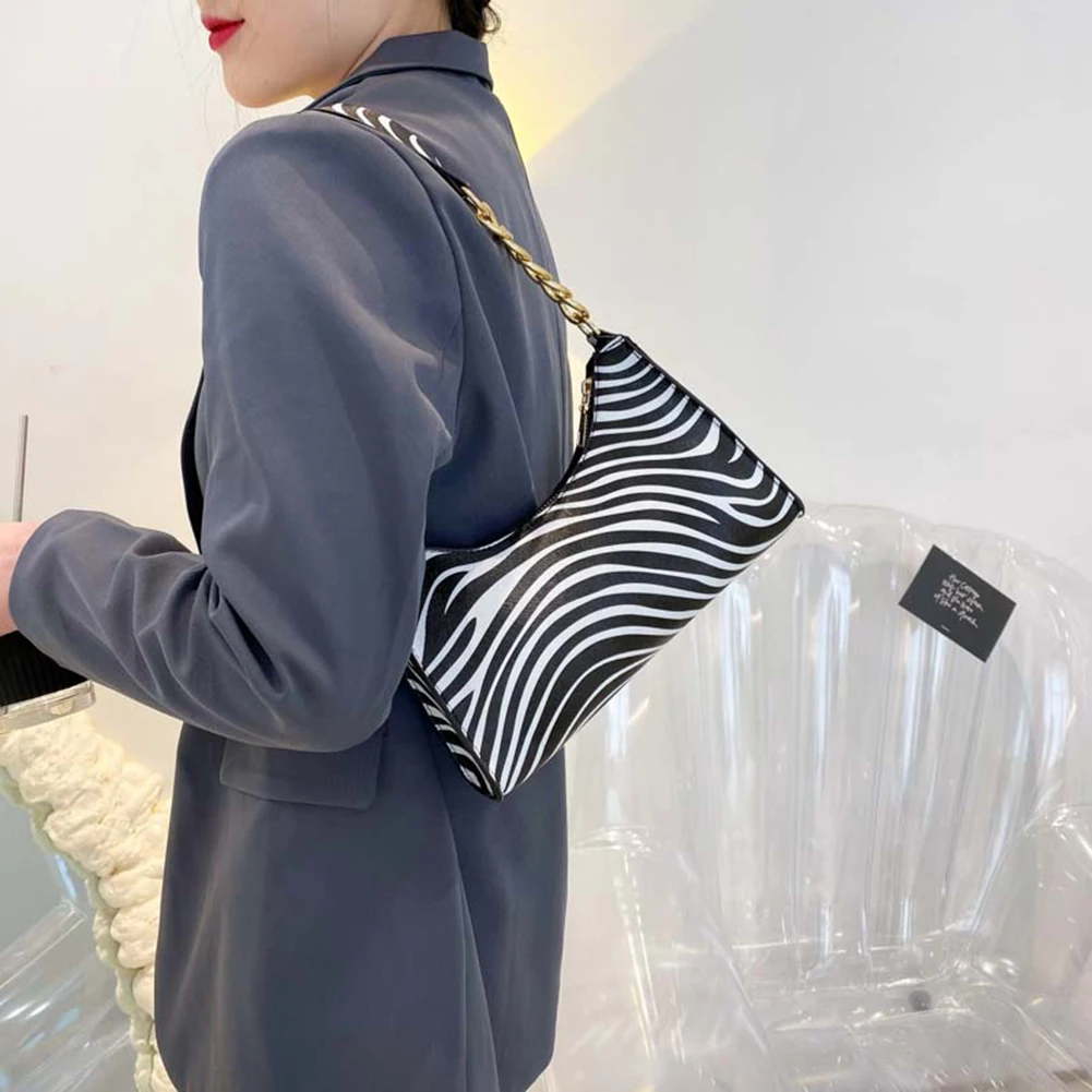 

Модная женская сумка-хобо из искусственной кожи с крокодиловым принтом зебры, винтажная женская сумка на молнии с цепочкой