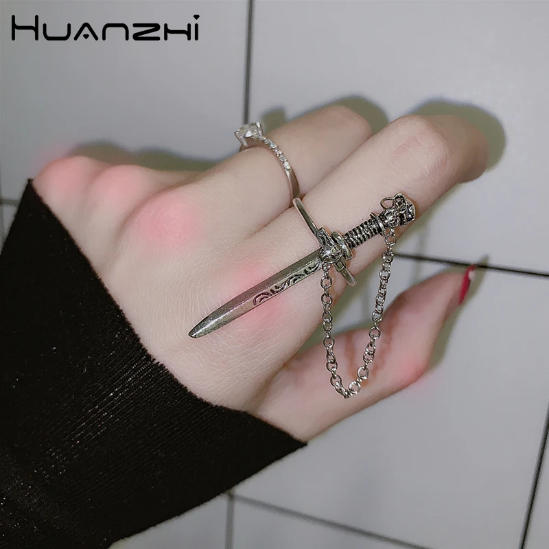 HUANZHI 2020 Новый индивидуальность в стиле Панк парня кольцо готическом Меч череп
