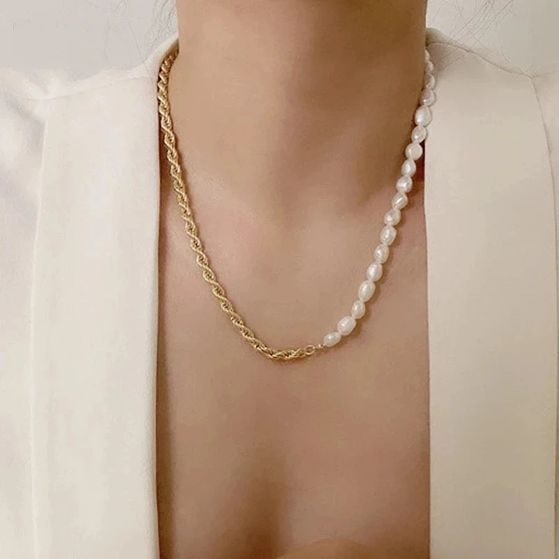 

2021 New Baroque Freshwater Natural Pearl Moonstone Pendant Necklace Geometric Irregular for Women Girls Party Jewelry