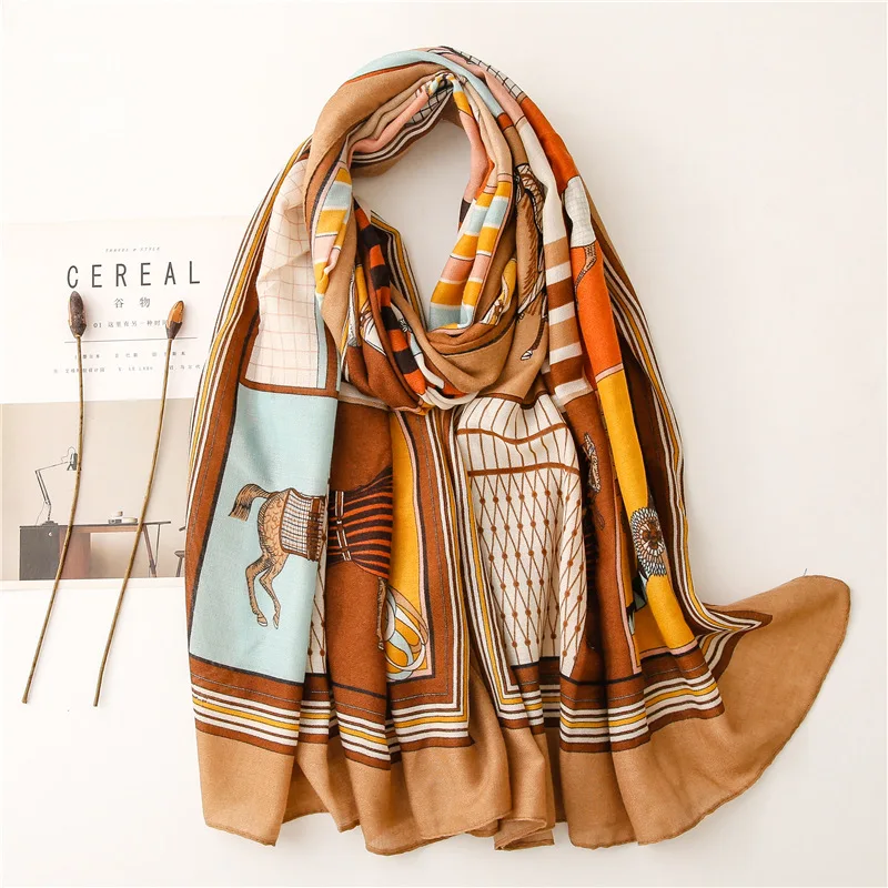 

New 2022 spring women scarf fashion print cotton feeling Viscose hijabs scarves for ladies shawls and wraps pashmina stoles