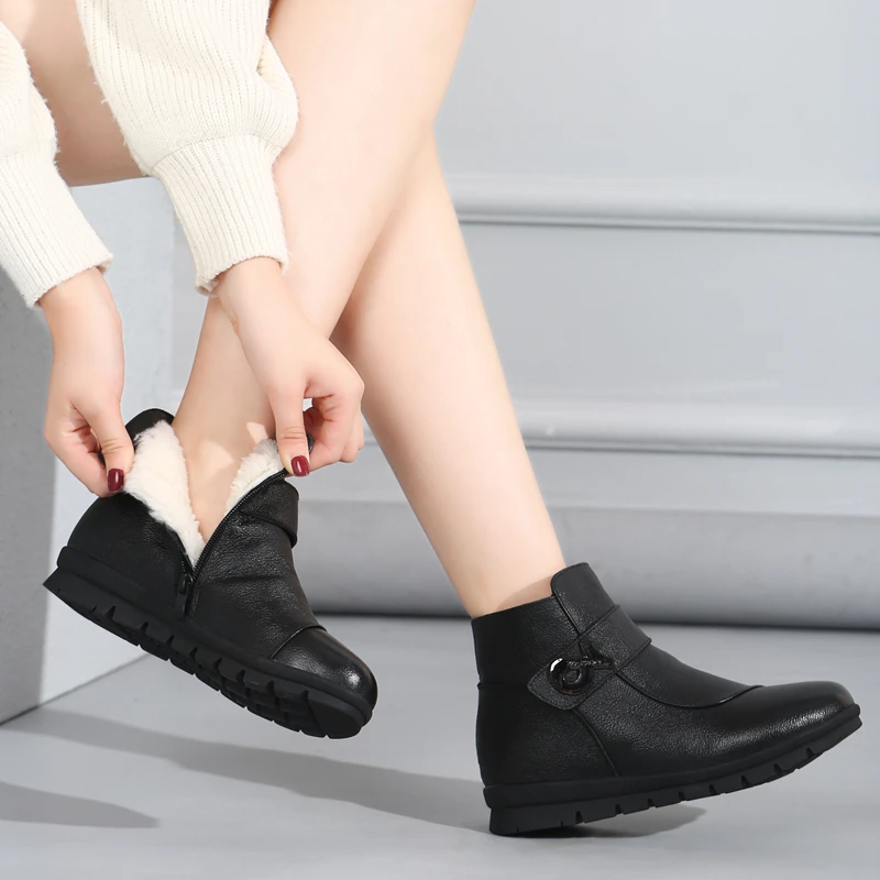 

MoonMeek size 35-41 fashion genuine leather winter boots round toe zip ladies ankle boots flat with wool keep warm snow boots