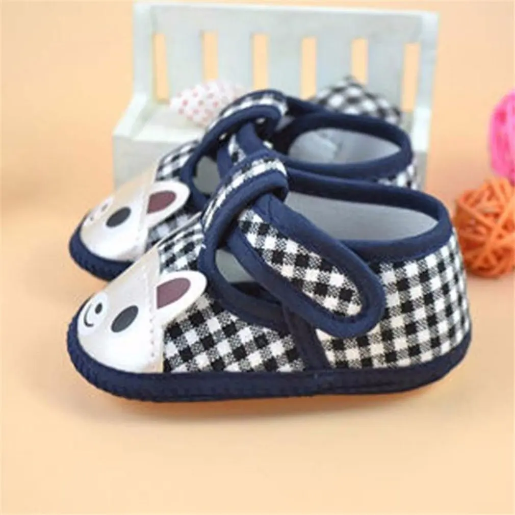 

Spring And Autumn Baby Shoes Soft And Comfortable Dispensed Baby Shoes Embroidery Craft Canvas Shoes