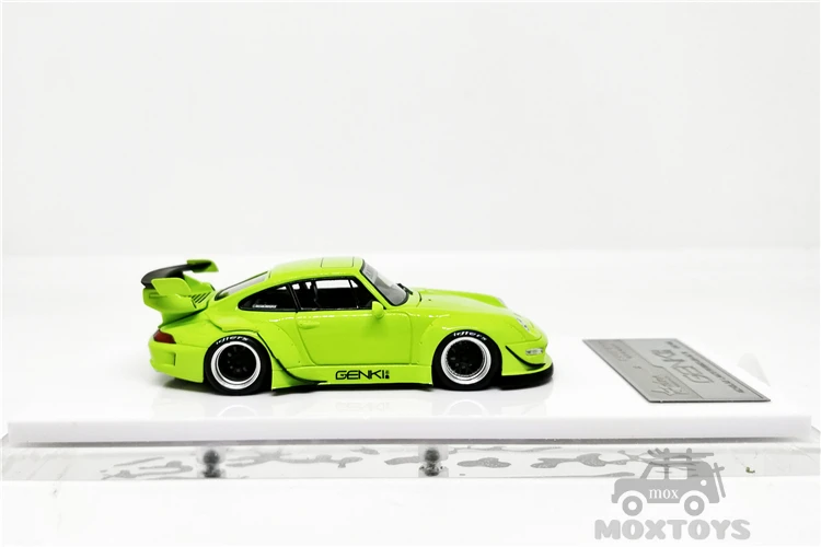 

FuelMe 1:64 RWB 993 Genki Green Resin Model Car
