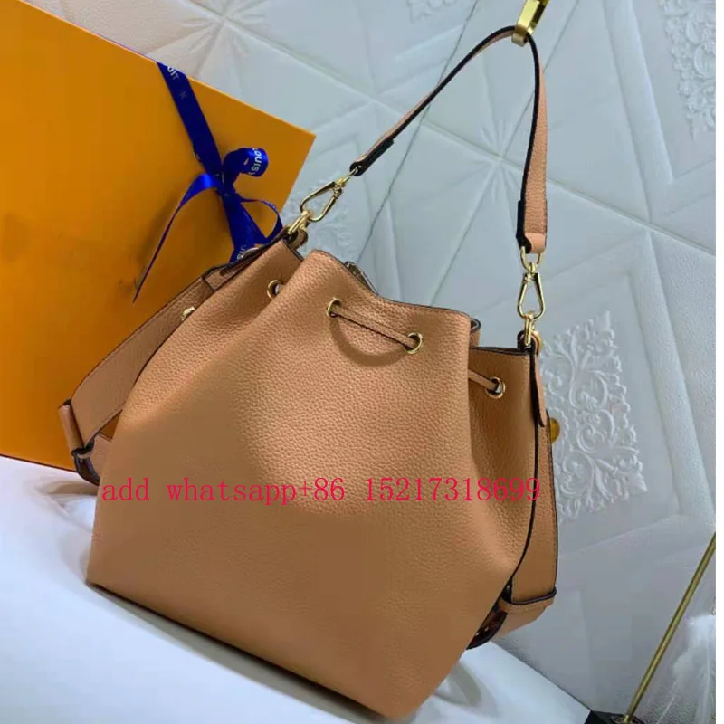 

High Quality Leather Bucket Bag Multi-Functional Portable Slant Span Large Capacity Shoulder Bag 2021 Latest Travel Bag
