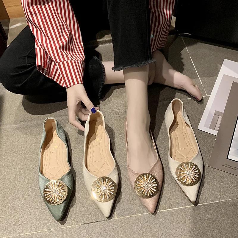 Туфли женские без шнуровки заостренный носок мягкая удобная обувь для