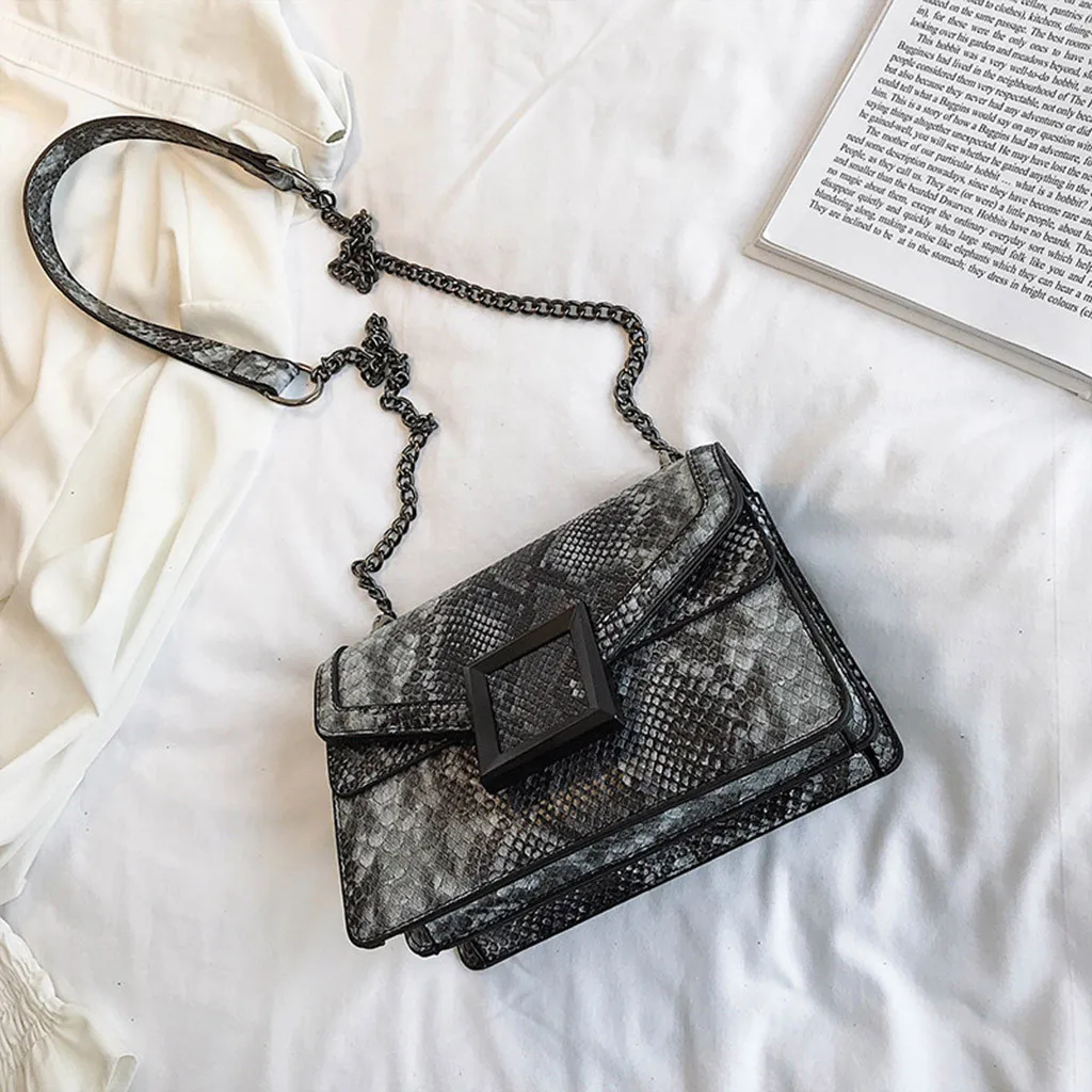 Сумка мессенджер на плечо со змеиным принтом винтажная дамская сумочка через