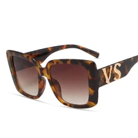 fashion 2022 square sunglasses for men women designer vintage glasses luxury oversize eyeglasses female male eyewear vs leg