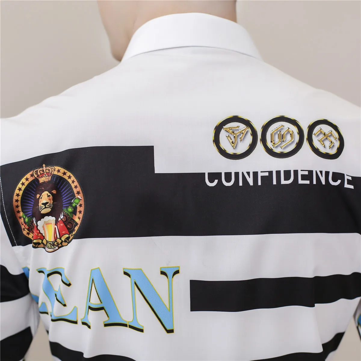 

Shirts Luxury Rhinestone Men Striped Business Dress Casual Shirt Long Sleeve Slim Fit Social Party Men Clothing Chemise Homme