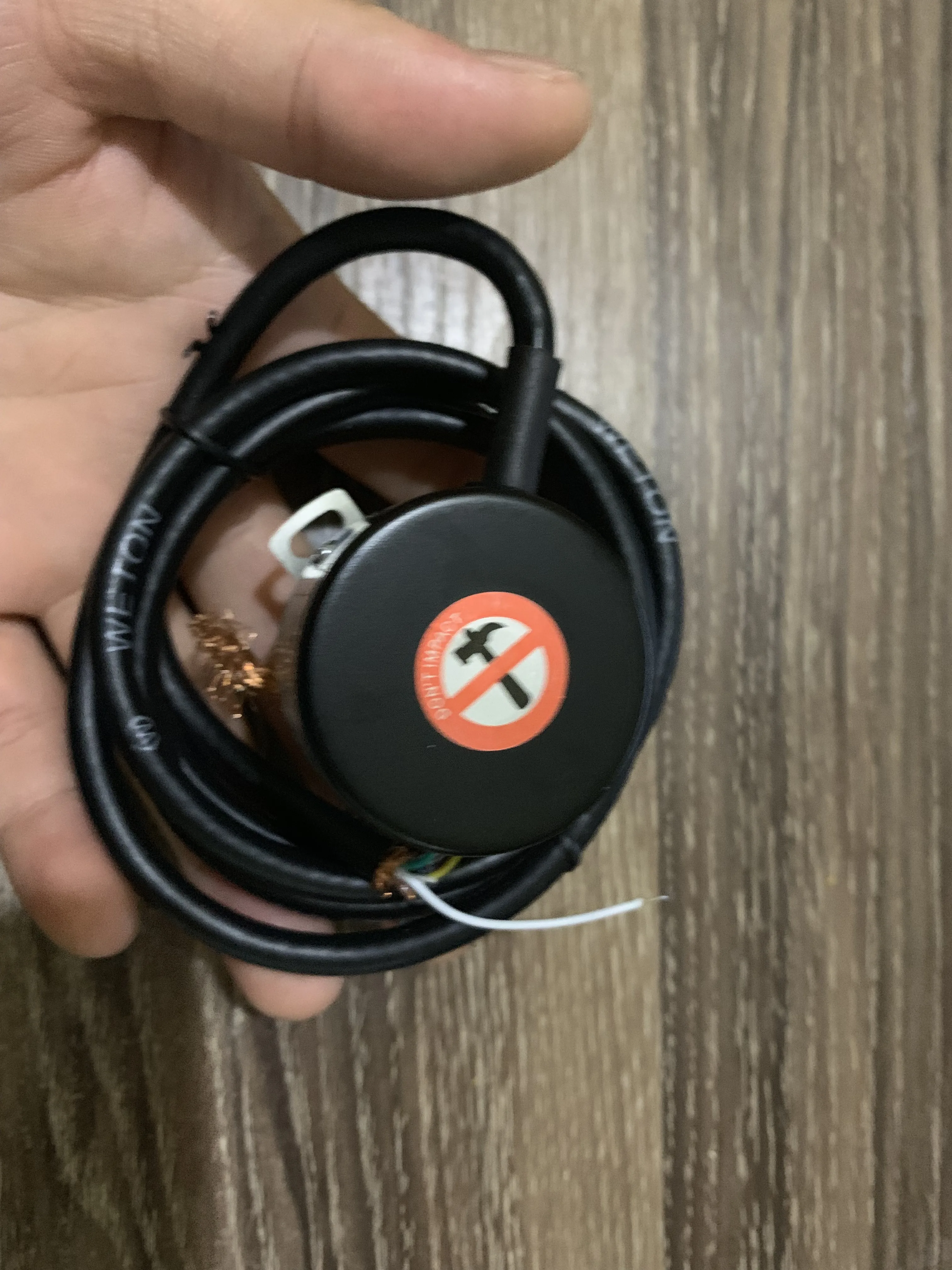 EI38E9-1250-CC30N3 абсолютно новый оригинальный аутентичный Changchun Huitong асинхронный