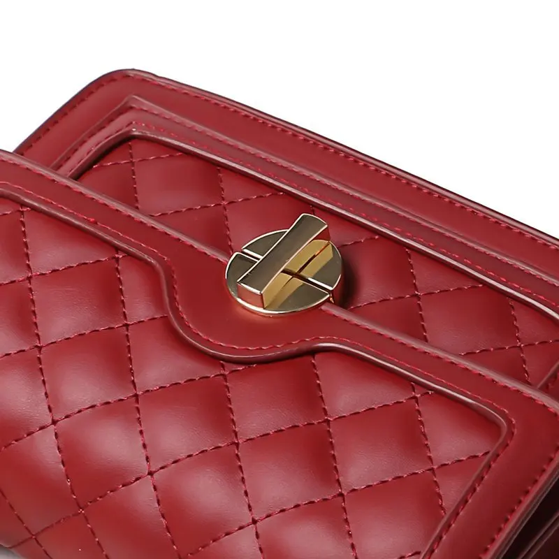 

PU Leather Small Shoulder Messenger Bags For Women 2021 Chains Crossbody Bag Female White Travel Handbags Bags Clutch Party Bag