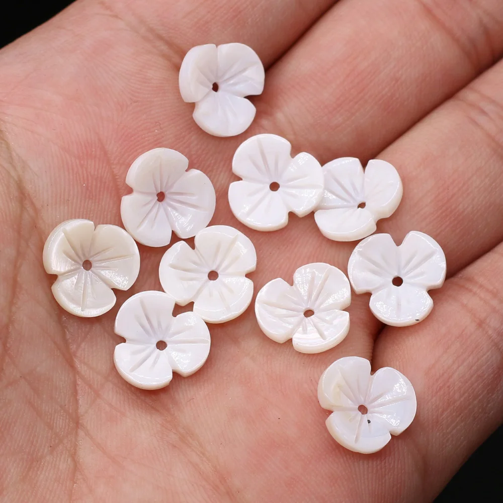

10pcs/lot Natural White Shell Beads Three Petals Flower Shell Loose Beads Accessories for Making Jewelry Necklace Accessories