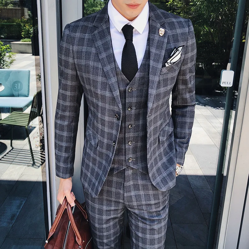 

Spot new men's slim plaid suit for autumn and winter, trendy slim gentleman men's three-piece suit, small suit jacket