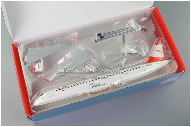 

New 39CM Austrian Airlines Austrian ERJ-195 OE-LWD 1:100 Plastic Assembly Airplane Model for Aircraft Collector Plane Model